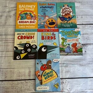 Bundle of Children's Graphic Novels- Book Collection